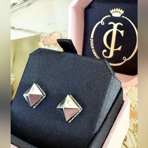 NIB HTF RARE Vintage Y2K Juicy Couture Silver Tone Rhinestone Stud Earrings